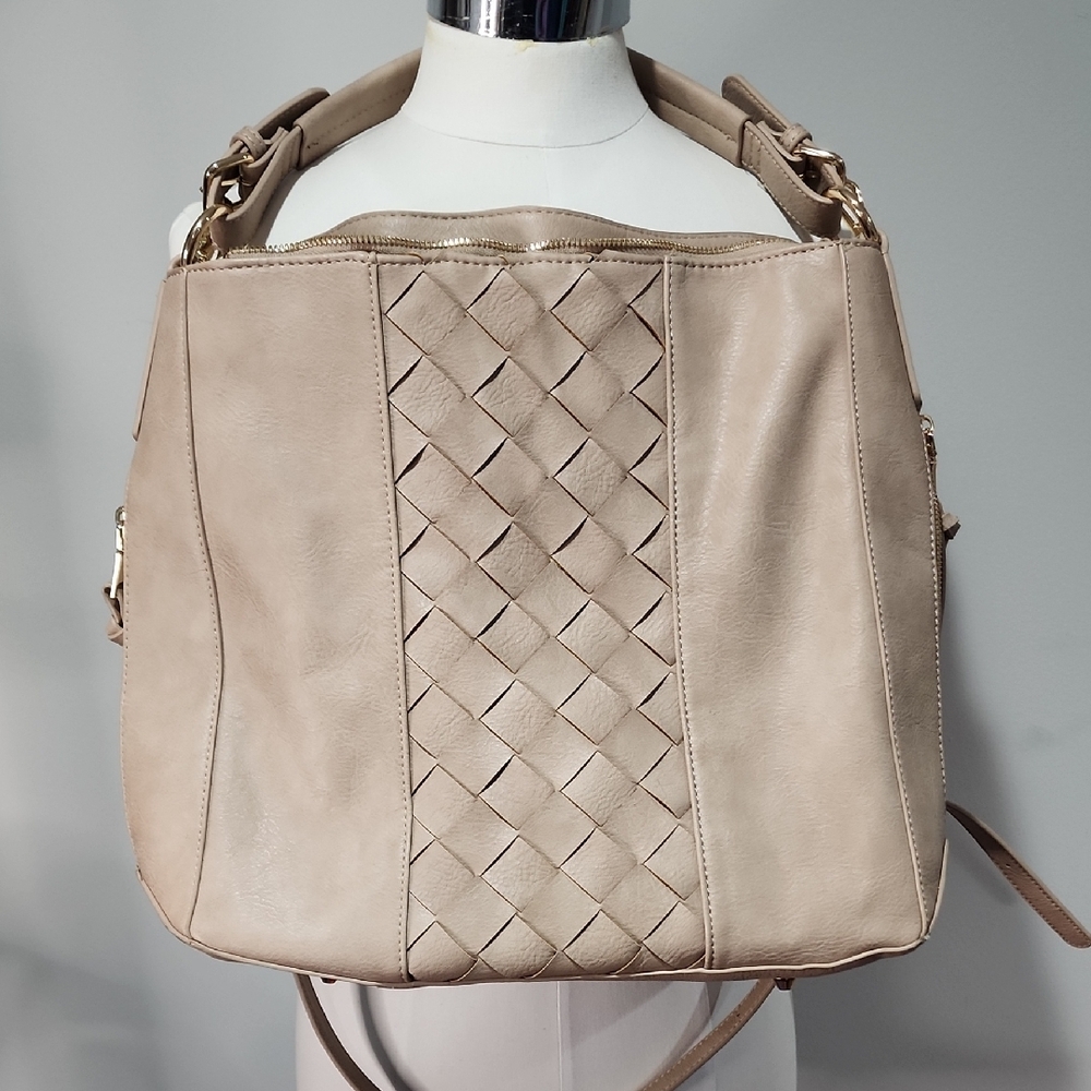 SOLD Elegant Beige Woven Leather Tote